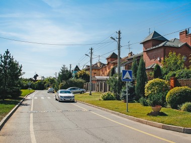 Коттеджный поселок Синергия по Калужскому шоссе в 10 км от Москвы. Элитная недвижимость в КП Синергия в Подмосковье - Потапово - 25064