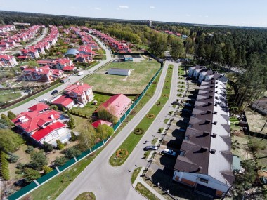 Коттеджный поселок Аврора по Дмитровскому шоссе в 17 км от Москвы. Элитная недвижимость в КП Аврора в Подмосковье - Чистые пруды-2 (Пушкино) - 25073