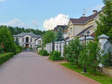 Коттеджный поселок X-Park по Рублево-Успенскому шоссе в 15 км от Москвы. Элитная недвижимость в КП X-Park в Подмосковье - Романово-2 - 645