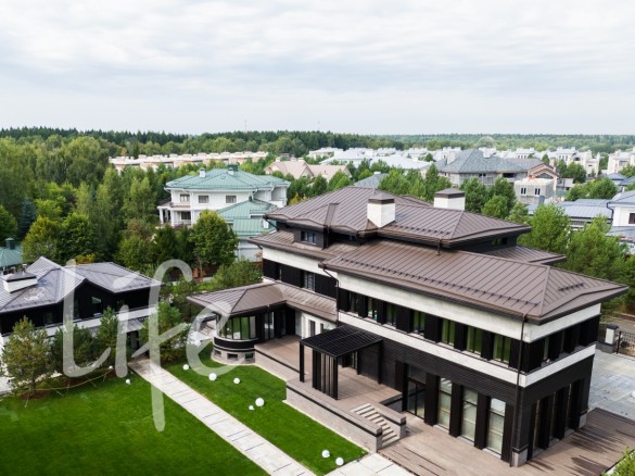 Продажа дома Азарово (Лесное Лапино) 1000 м² Рублево-Успенское шоссе - 419746 - foto_fs