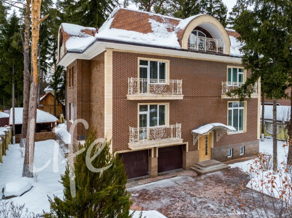 Аренда дома Лесной простор-3 900 м² Рублево-Успенское шоссе - 470087 - foto_fs