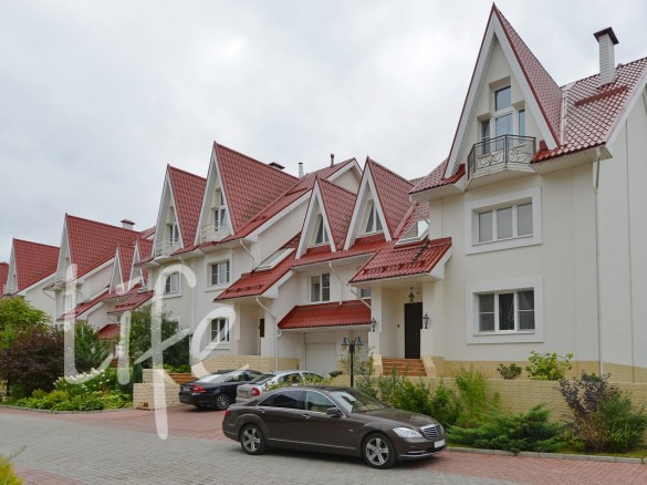 Аренда дома Подушкино-town 400 м² Рублево-Успенское шоссе - 524781 - foto_fs