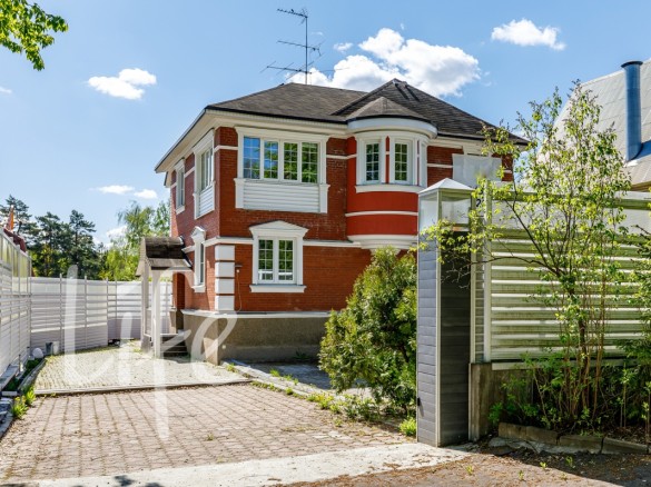 Продажа дома Жуковка 258 м² Рублево-Успенское шоссе - 426756 - foto_fs