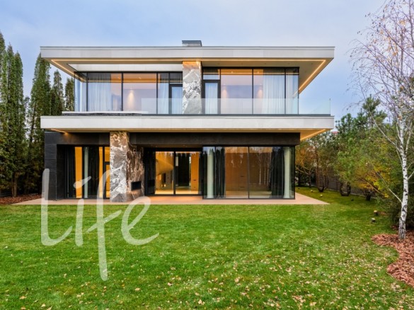 Продажа дома Усово-плюс 663 м² Рублево-Успенское шоссе - 381026 - foto_fs